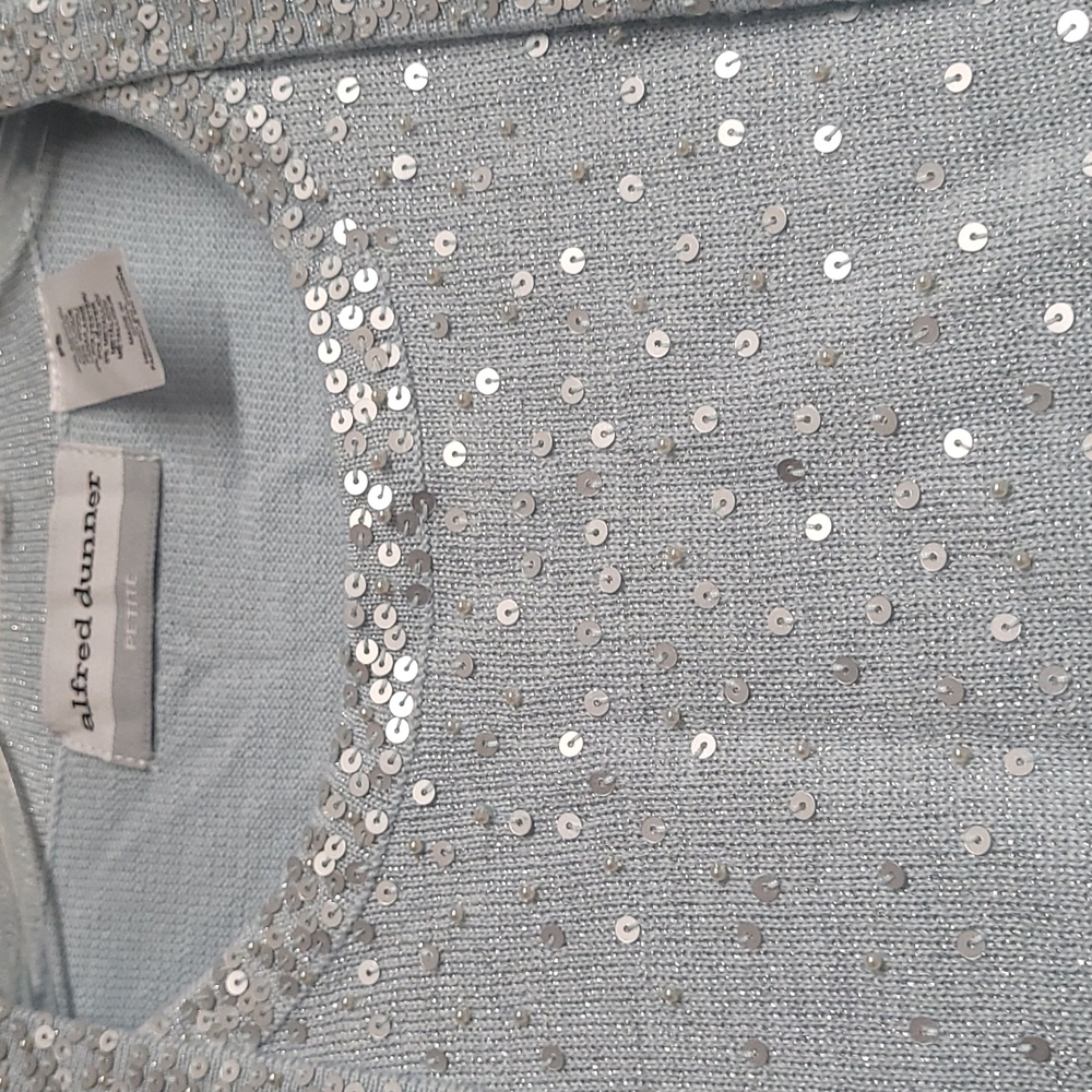 Womens Jacket - Picture 3 of 3